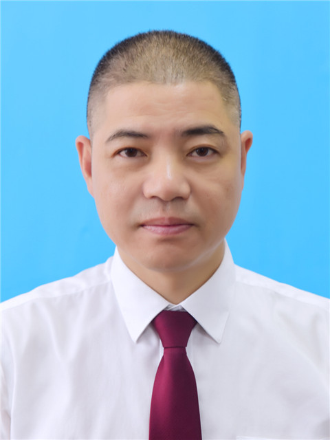 徐明跑.jpg